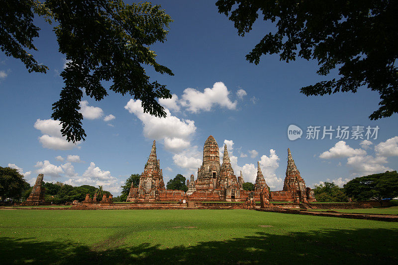 风景Wat Chaiwatthanaram老塔泰国大育他雅